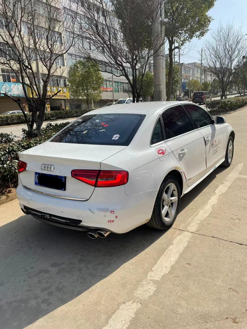 安慶14年奧迪A4L7