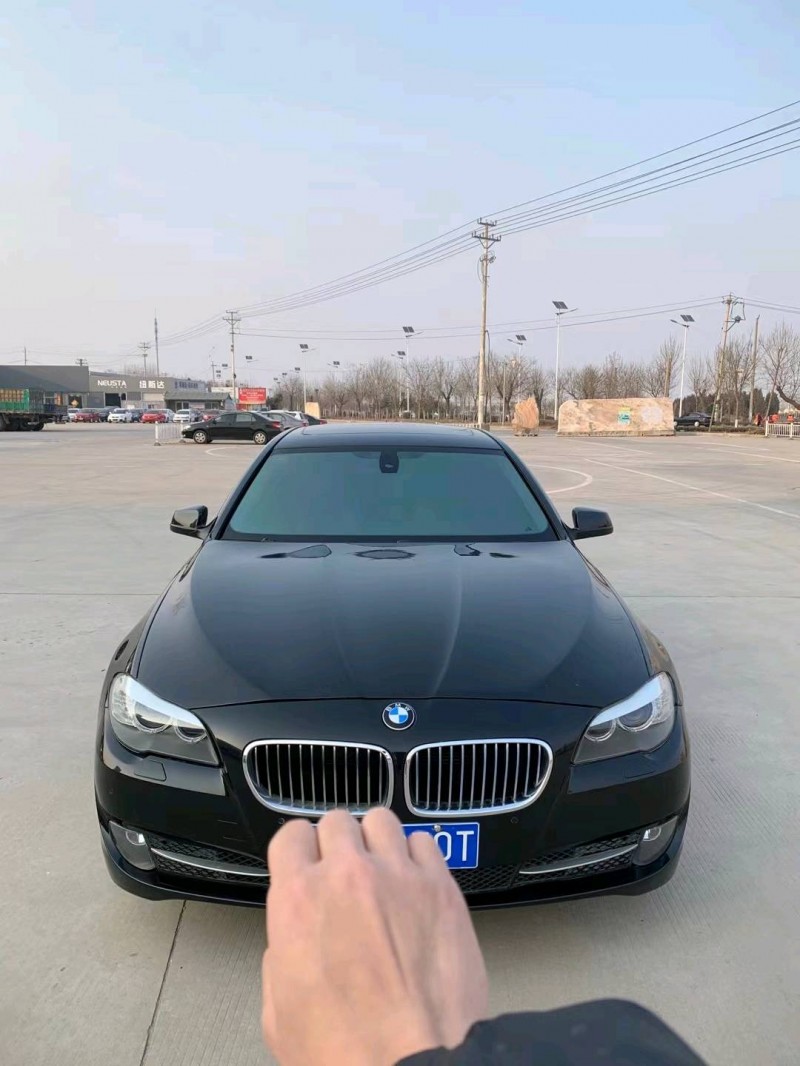 北京12年宝马5系9