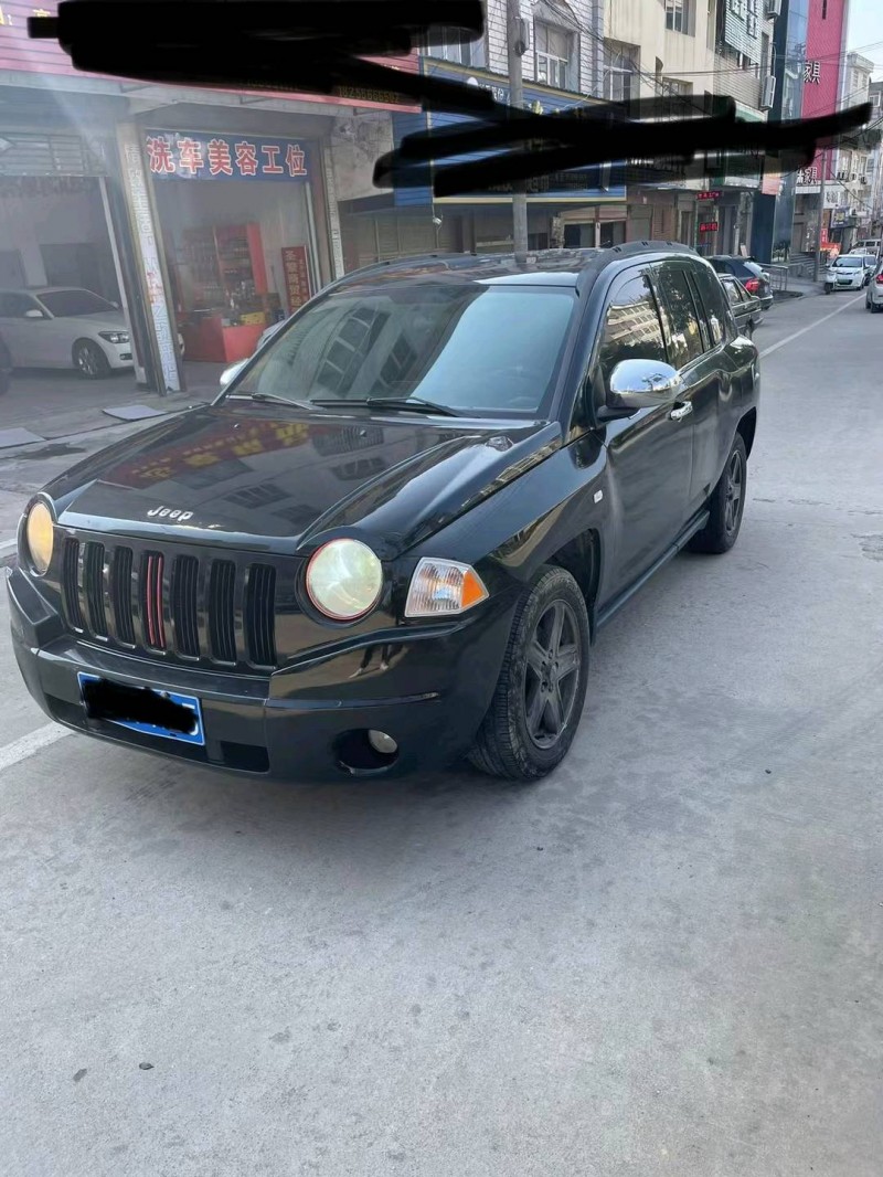 安慶10年Jeep指南者7