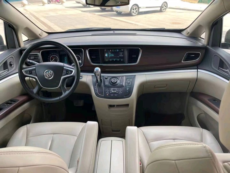 潍坊17年别克GL88