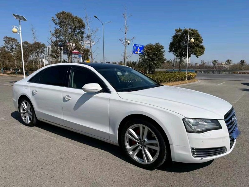 鹽城13年奧迪A8L7