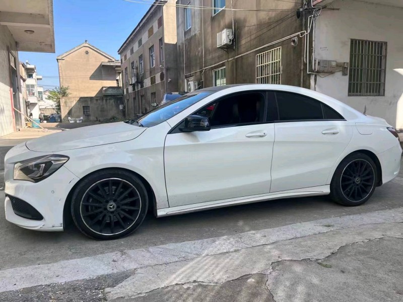 常州18年奔驰CLA7