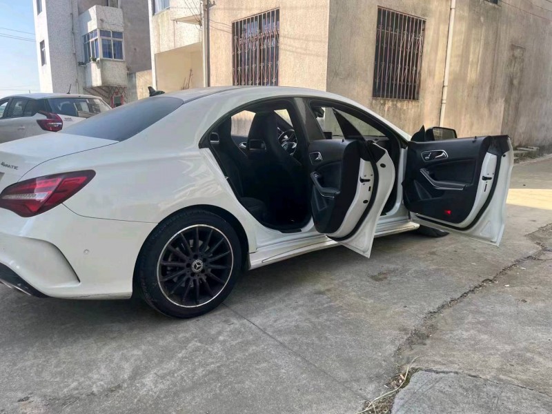 常州18年奔驰CLA2