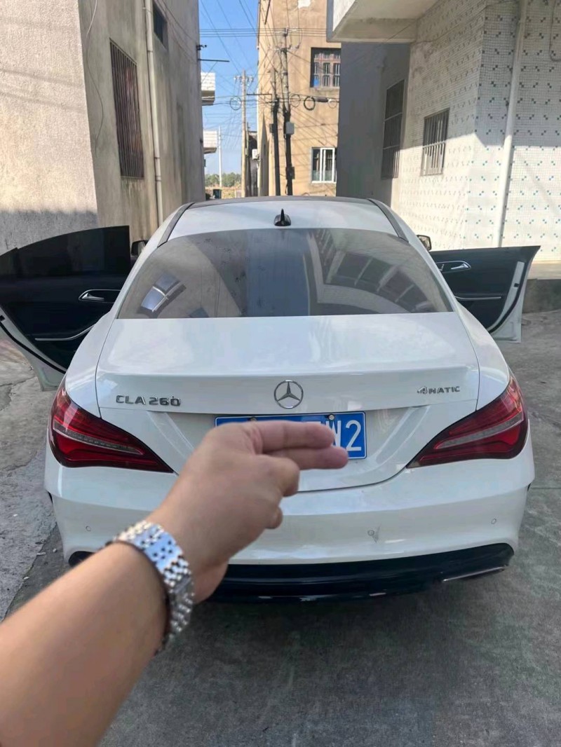 常州18年奔驰CLA1