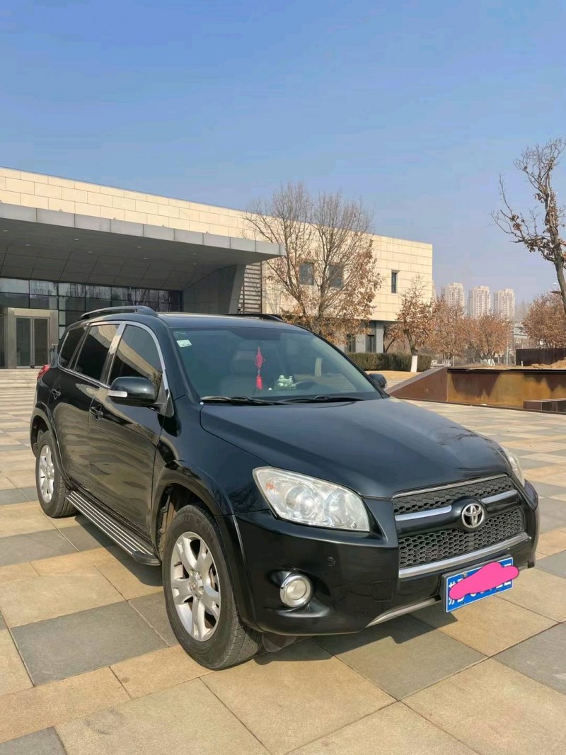沈陽12年豐田RAV42