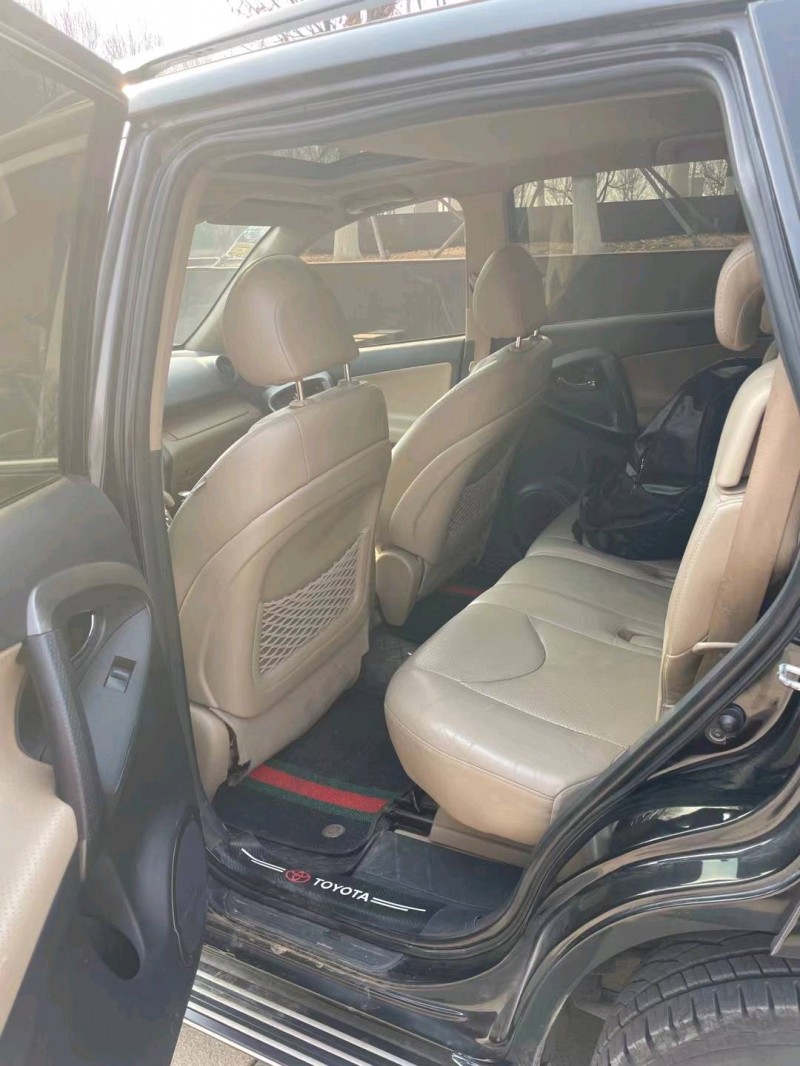 沈陽12年豐田RAV46