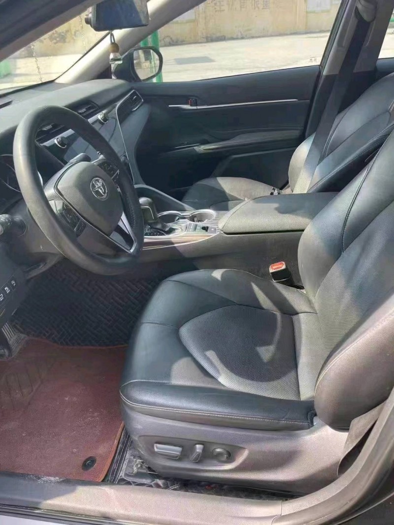 潍坊19年丰田凯美瑞7