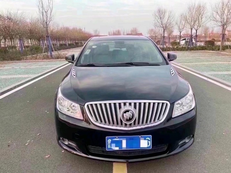 北京13年别克君越1