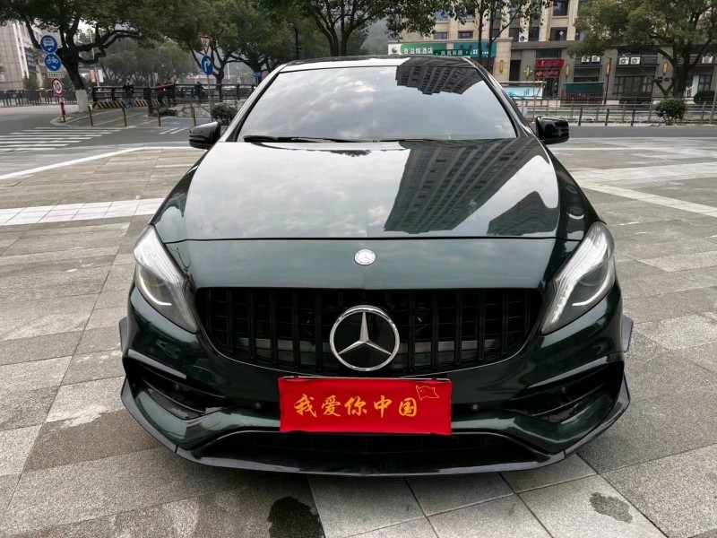 紹興14年奔馳AMG A9