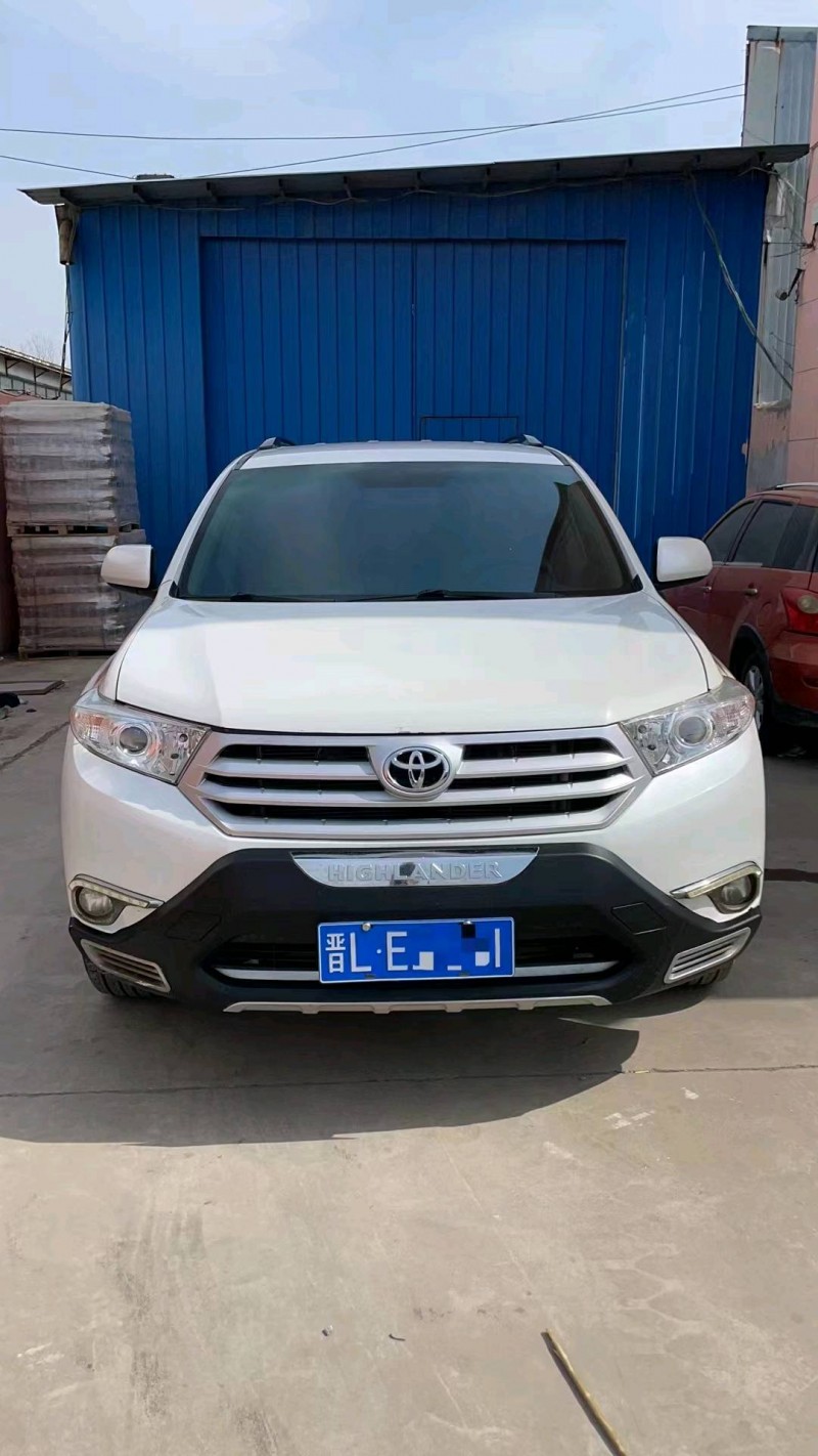 北京13年丰田汉兰达4