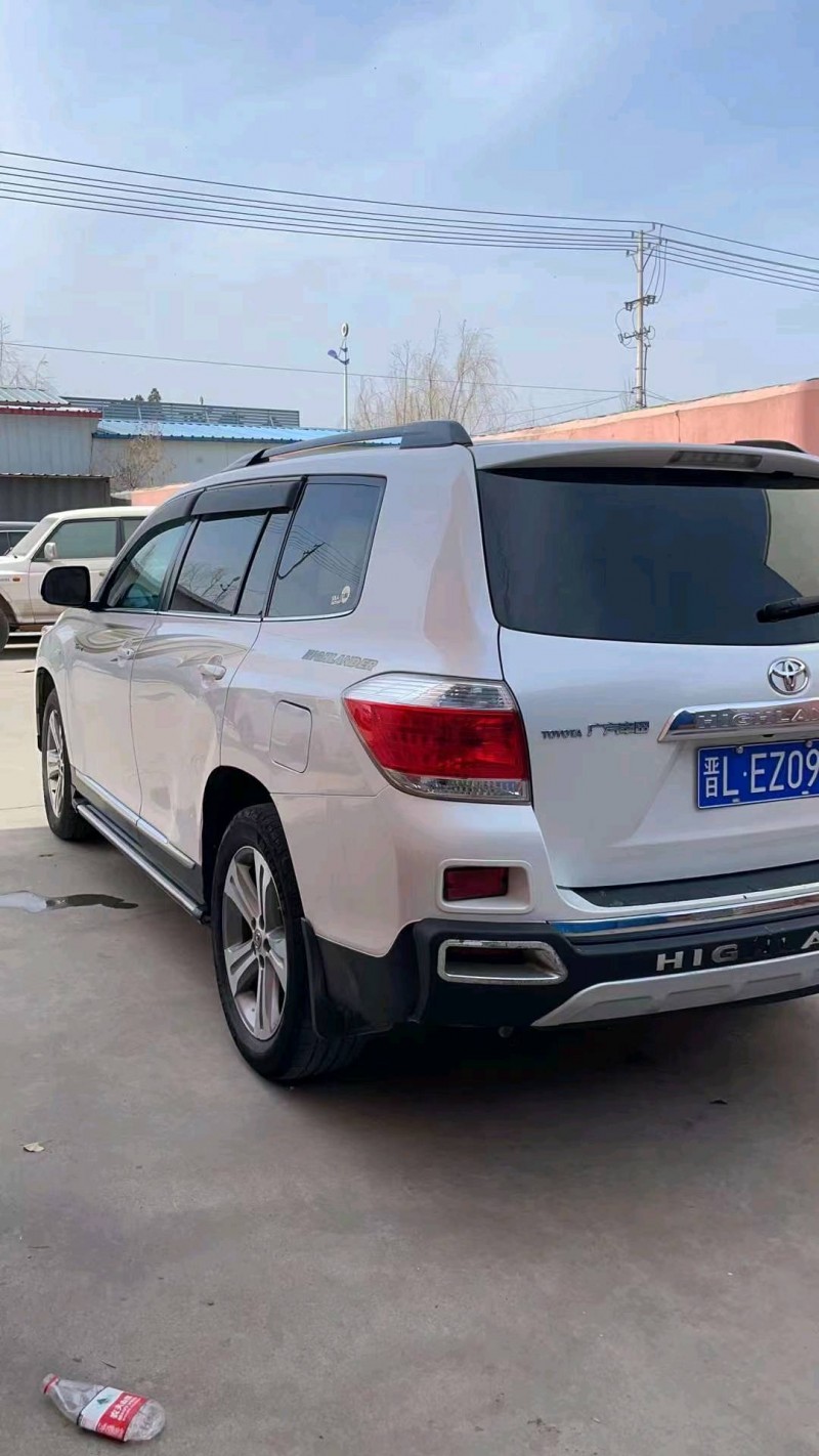 北京13年丰田汉兰达7