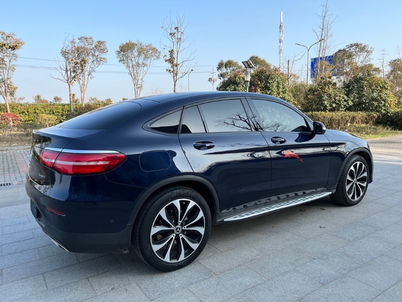 盐城18年奔驰GLC1