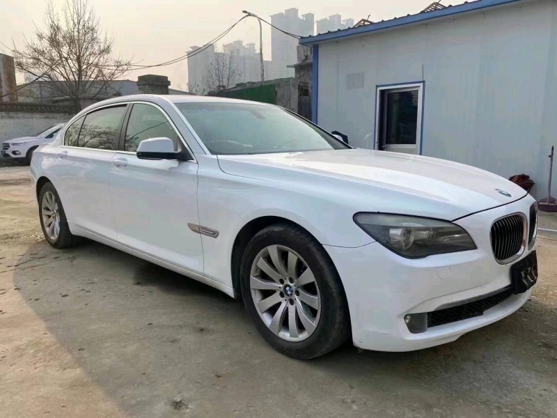 潍坊09年宝马7系2