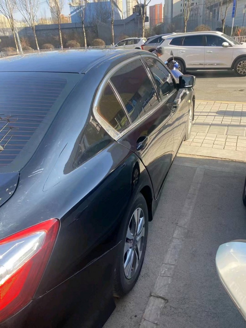 北京14年本田雅阁3