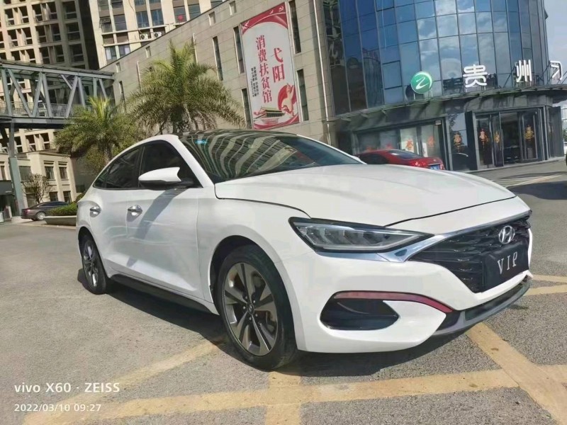 萍鄉20年現代菲斯塔2