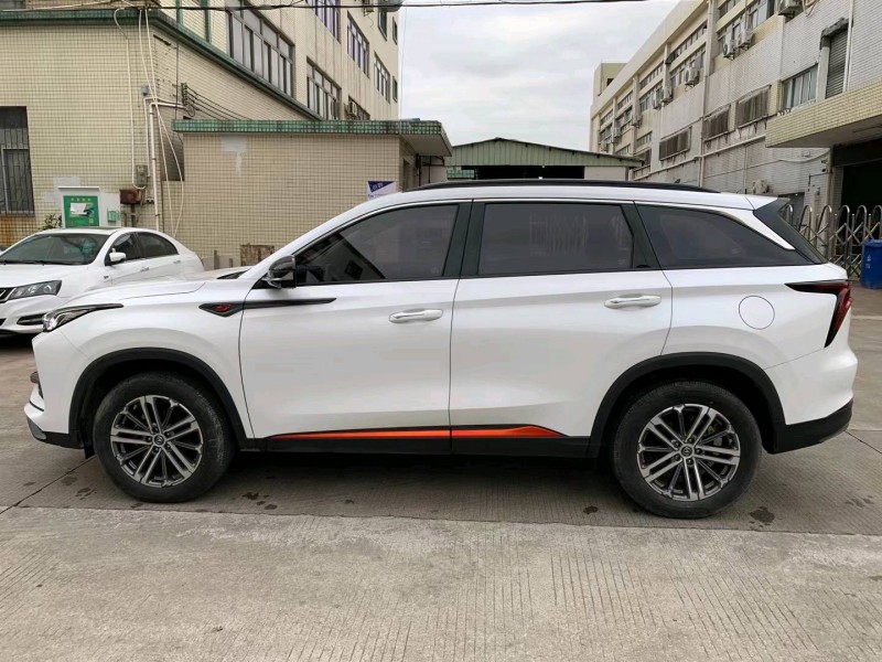 中山21年長安汽車CS753