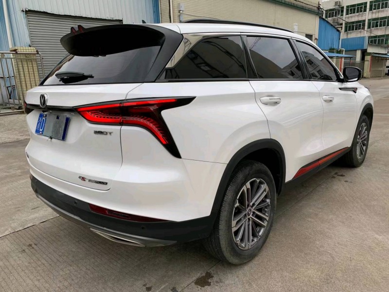 中山21年長安汽車CS755