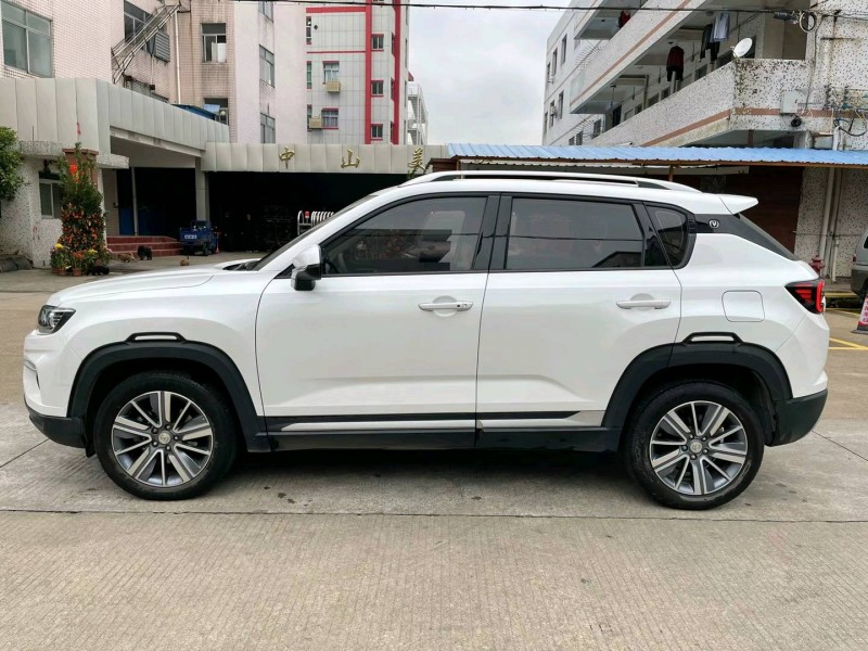 中山19年長安汽車CS353