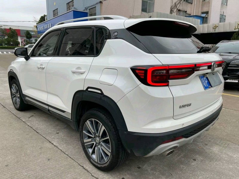 中山19年長安汽車CS355
