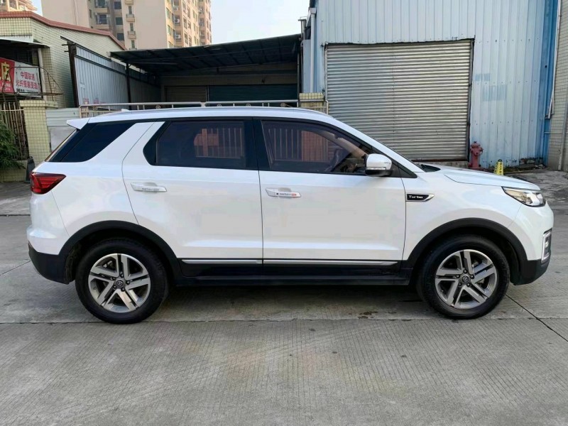 中山18年長安汽車CS552