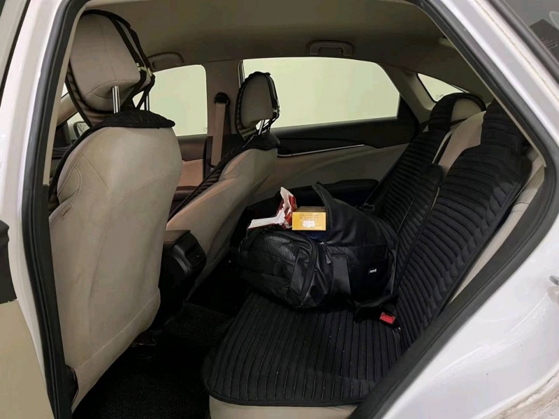 北京19年别克英朗4