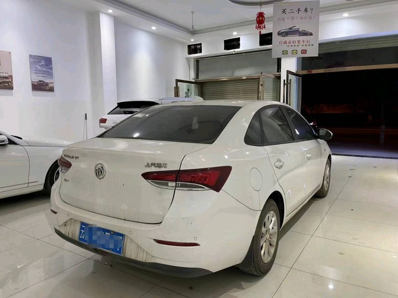 北京19年别克英朗2