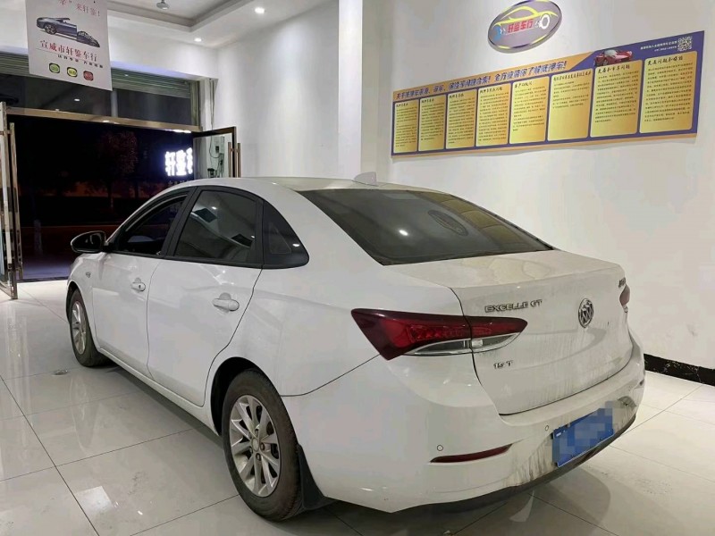 北京19年别克英朗9