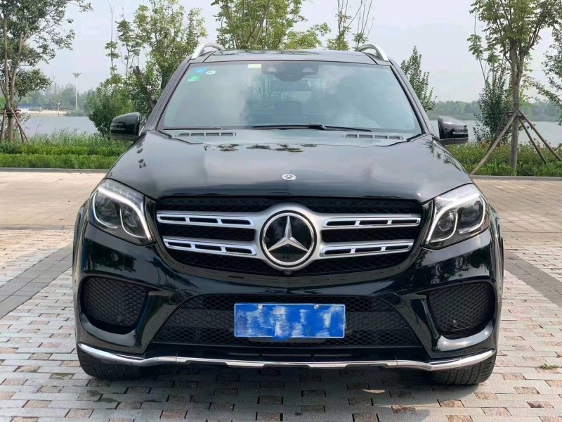 北京19年奔驰GLS1