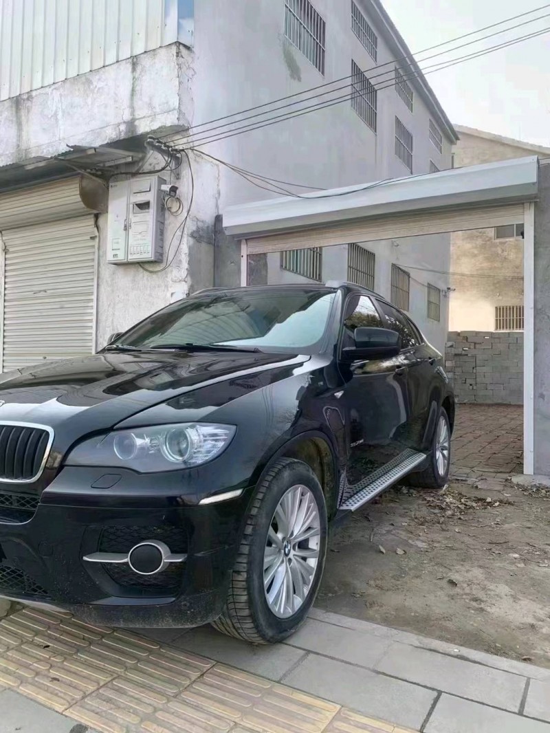 北京12年宝马X61