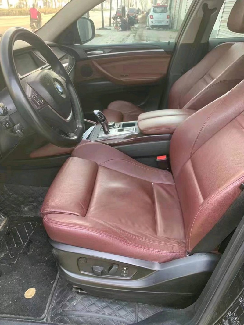 北京12年宝马X64