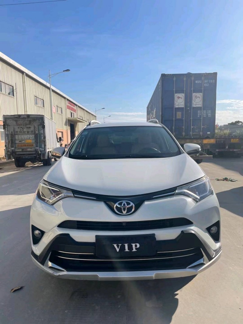 東莞18年豐田RAV4榮放1