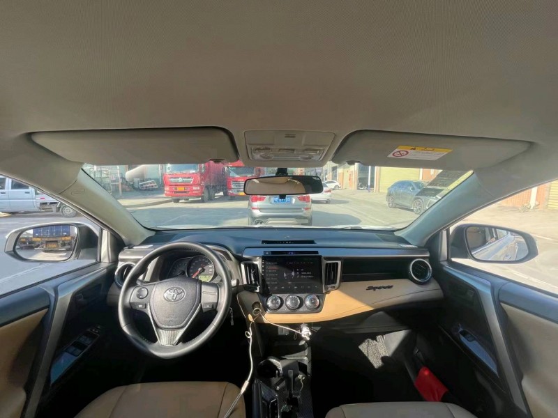 東莞18年豐田RAV4榮放6