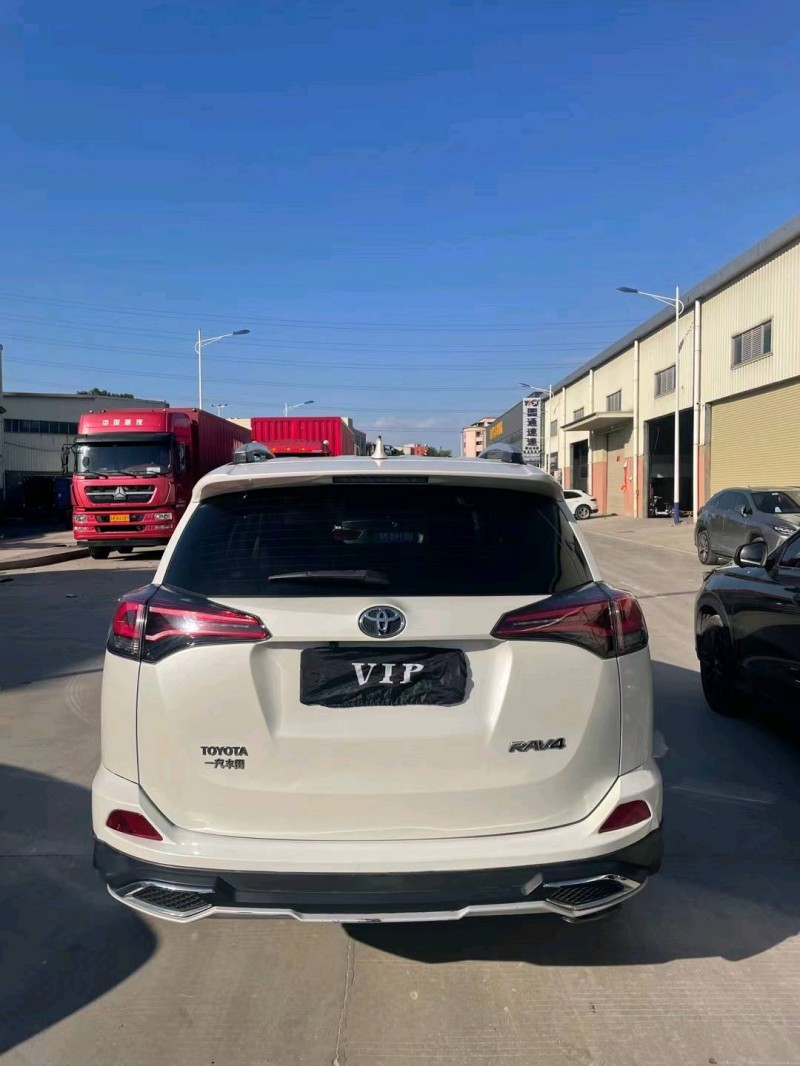 東莞18年豐田RAV4榮放9