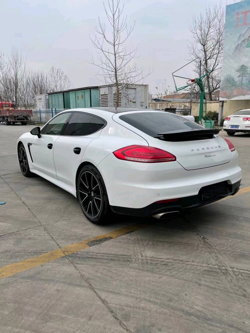 徐州15年保時捷帕拉梅拉4