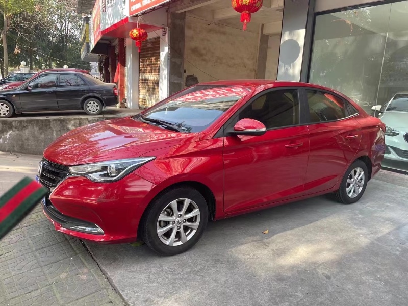 重慶18年長安汽車悅翔V53
