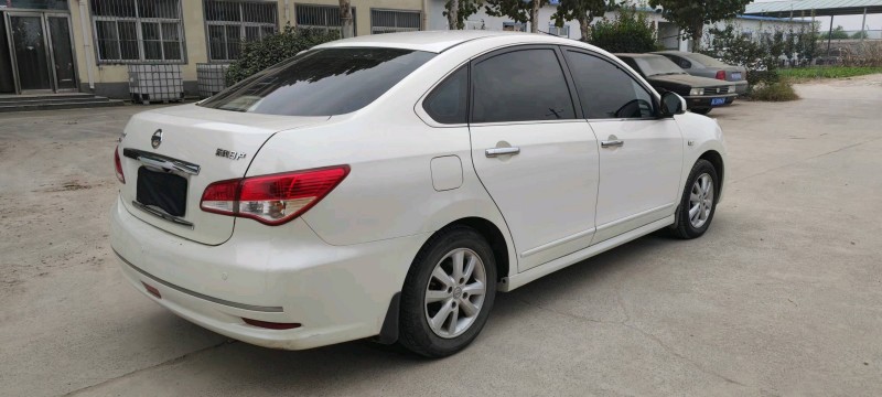 鶴壁14年日產軒逸7