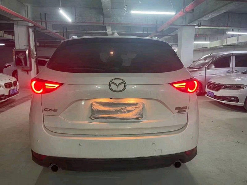 貴陽18年馬自達CX-52