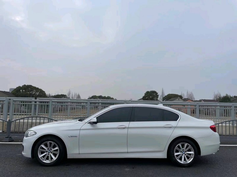 上海15年寶馬5系3