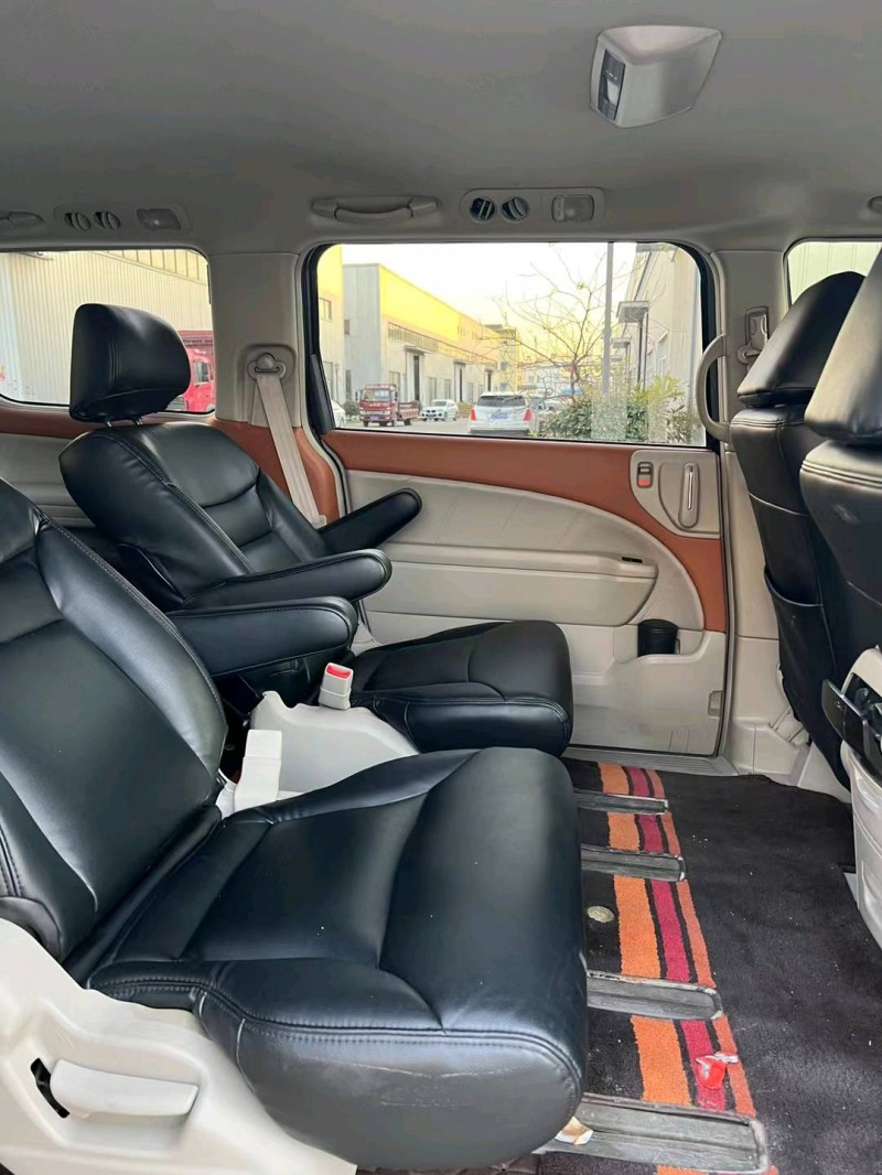 徐州13年本田艾力绅6