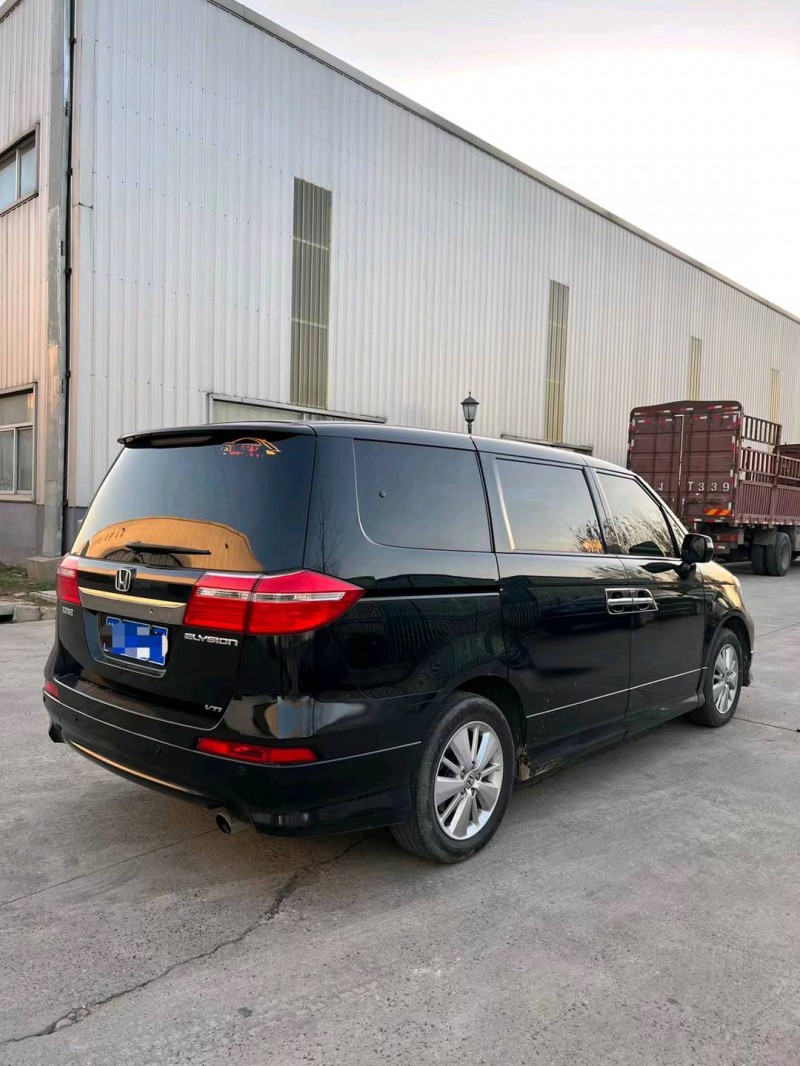 徐州13年本田艾力绅1