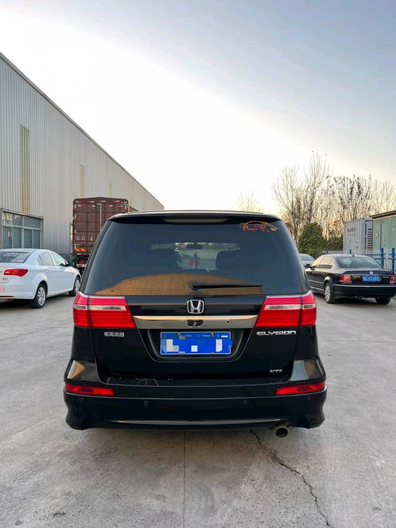 徐州13年本田艾力绅2