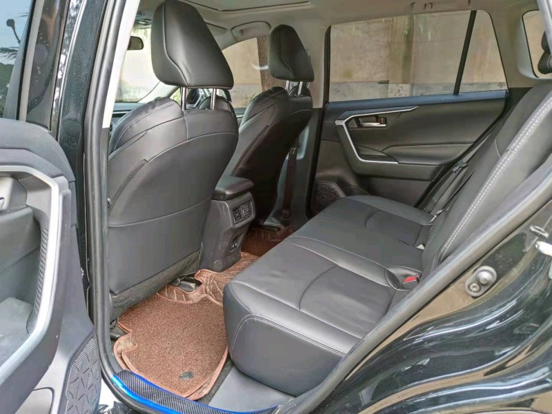 北京20年丰田威兰达5