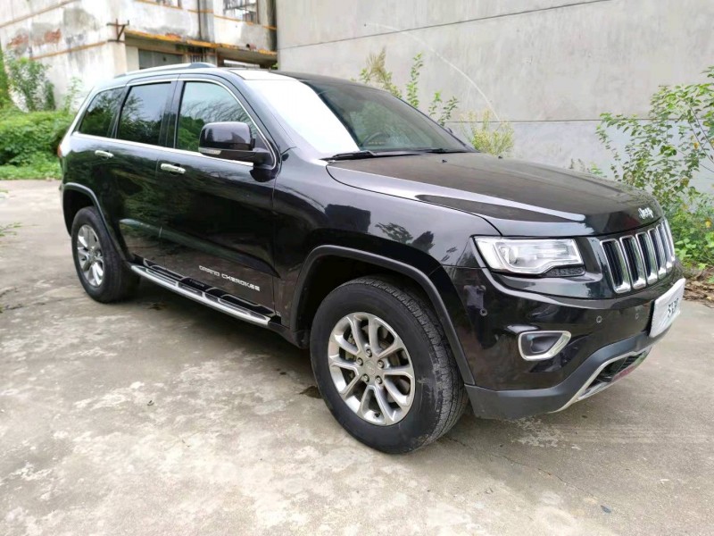 北京17年Jeep大切諾基3