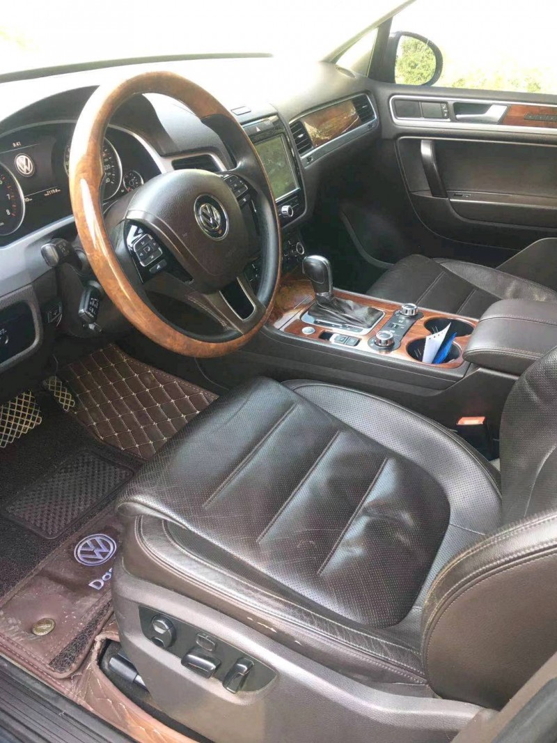 北京12年大众途锐7