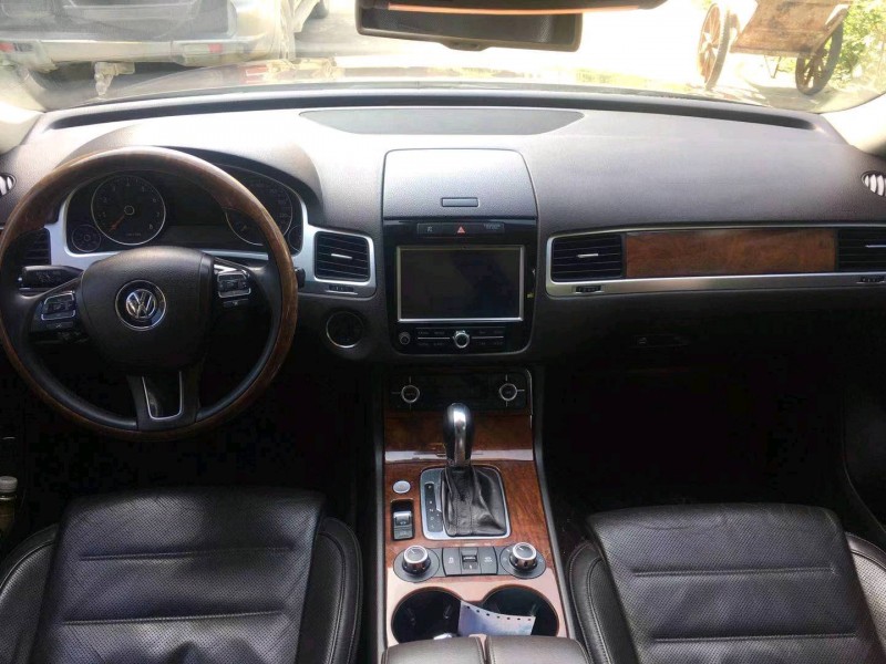 北京12年大众途锐4