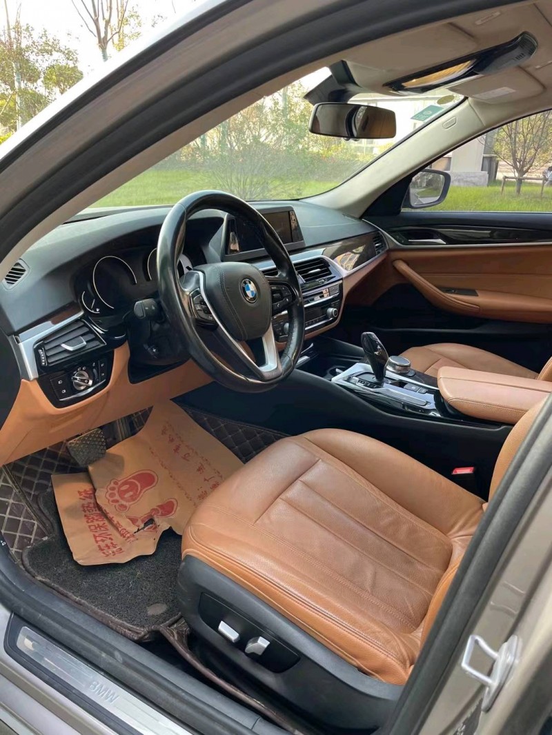 徐州18年宝马5系3