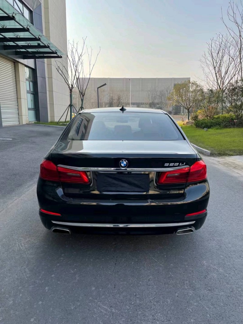 徐州18年宝马5系4