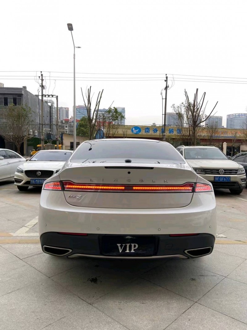 北京21年林肯MKZ1