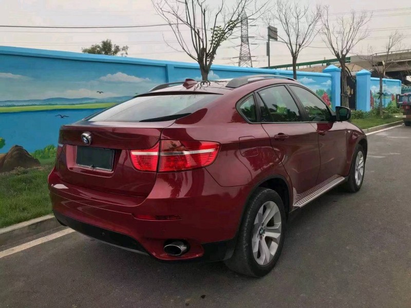 青岛10年宝马X64