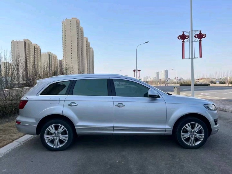張家口11年奧迪Q77